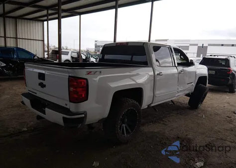 2017 Chevrolet Silverado 1500 2Lt from USA, damaged, VIN 3GCUKREC3HG454320